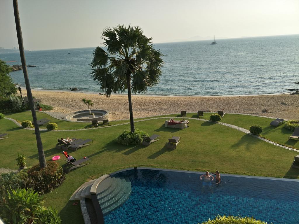The Palm Wongamat Beach Pattaya Exterior photo